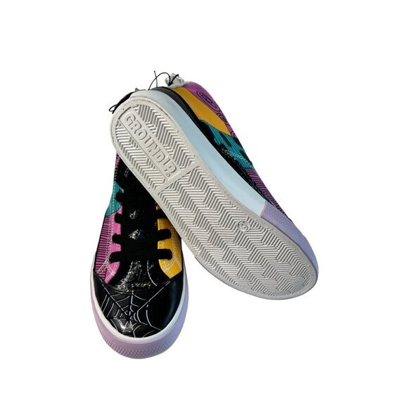 A Nightmare Before Christmas Size 6 HighTop Shoes - Picture 3 of 7